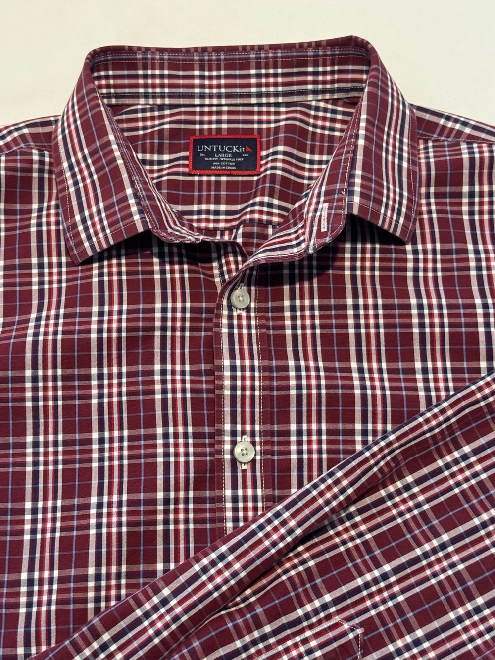UNTUCKit Men's Burgundy and White Plaid Button-Down Shirt